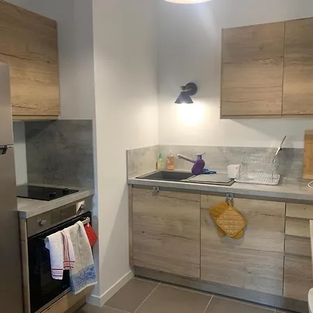 T2 Avec Grand Balcon Apartman